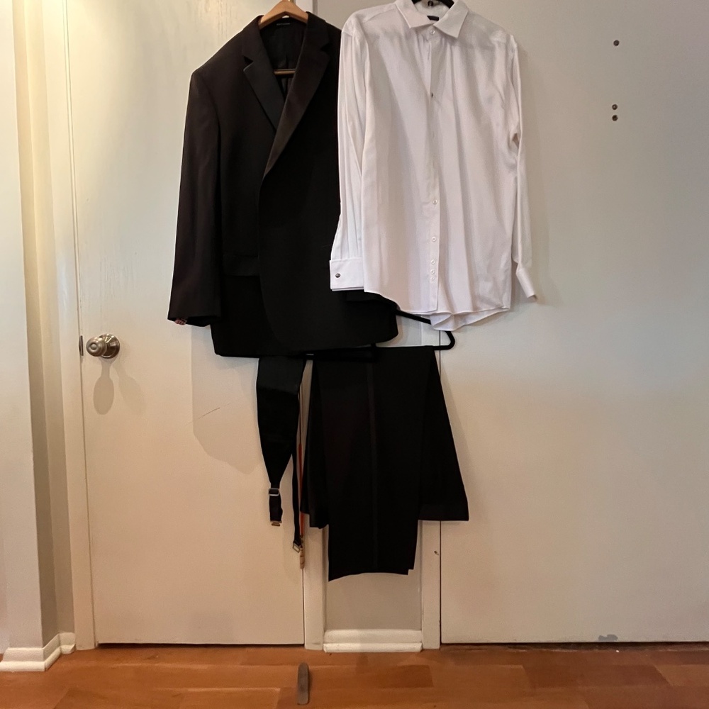 PRICE DROPPED! Black Tuxedo Suit/White Shirt/Cummerbund Worn once--So Handsome! - Picture 13 of 15